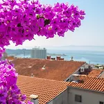 Prlic 3 Homestay Makarska