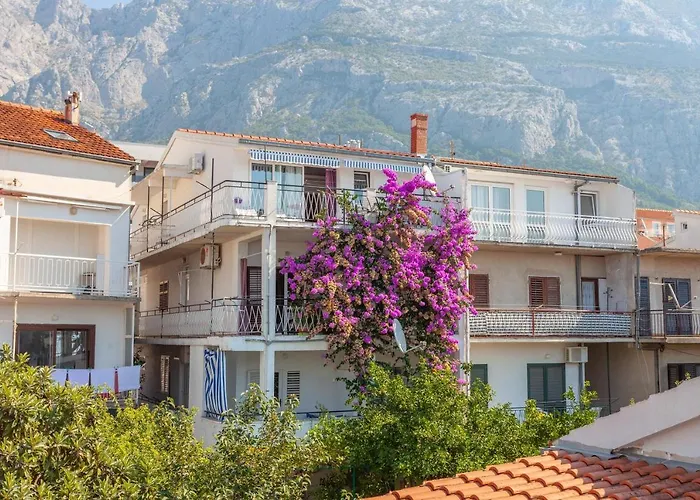 Prlic 3 * Makarska